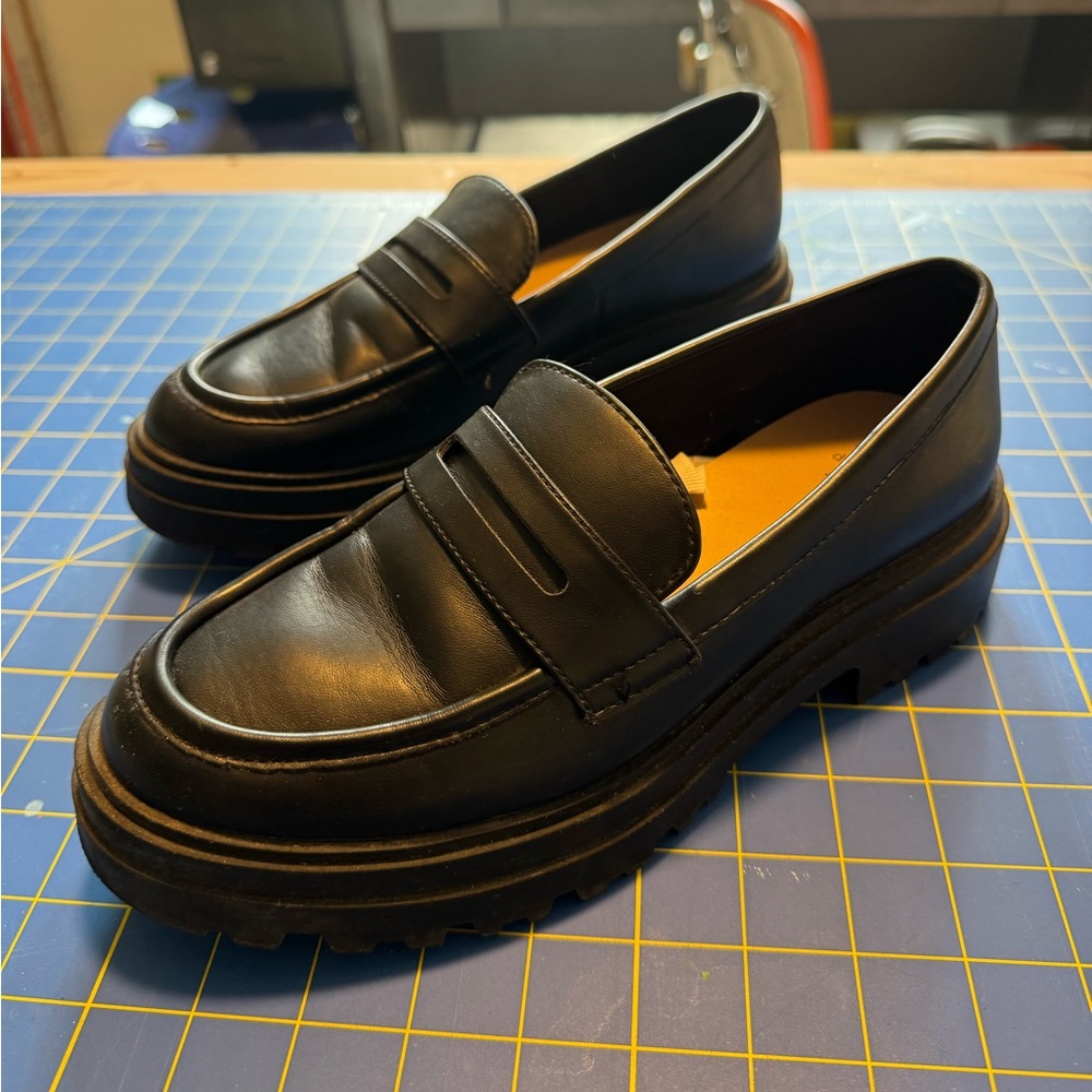 Black Chucky Lug Sole Loafers Women’s 8